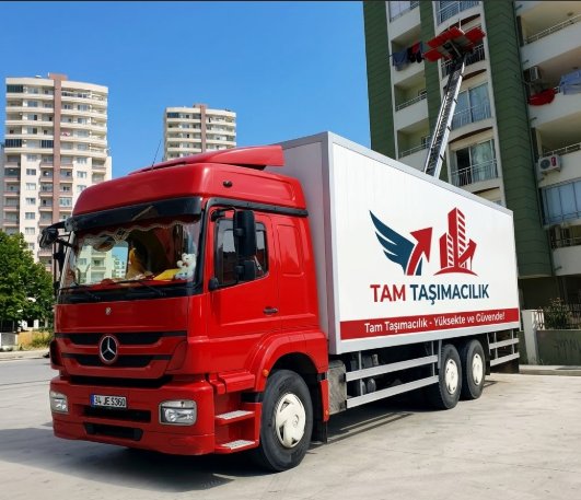 Tam Taşımacılık ile Güvenli ve Profesyonel Nakliyat Hizmeti